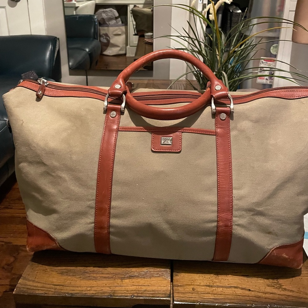 Cutter and Buck duffle bag